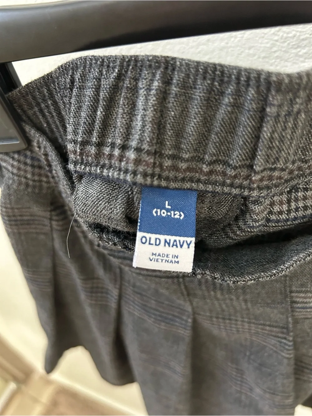 Old Navy Grey Plaid Pleated Mini Skirt